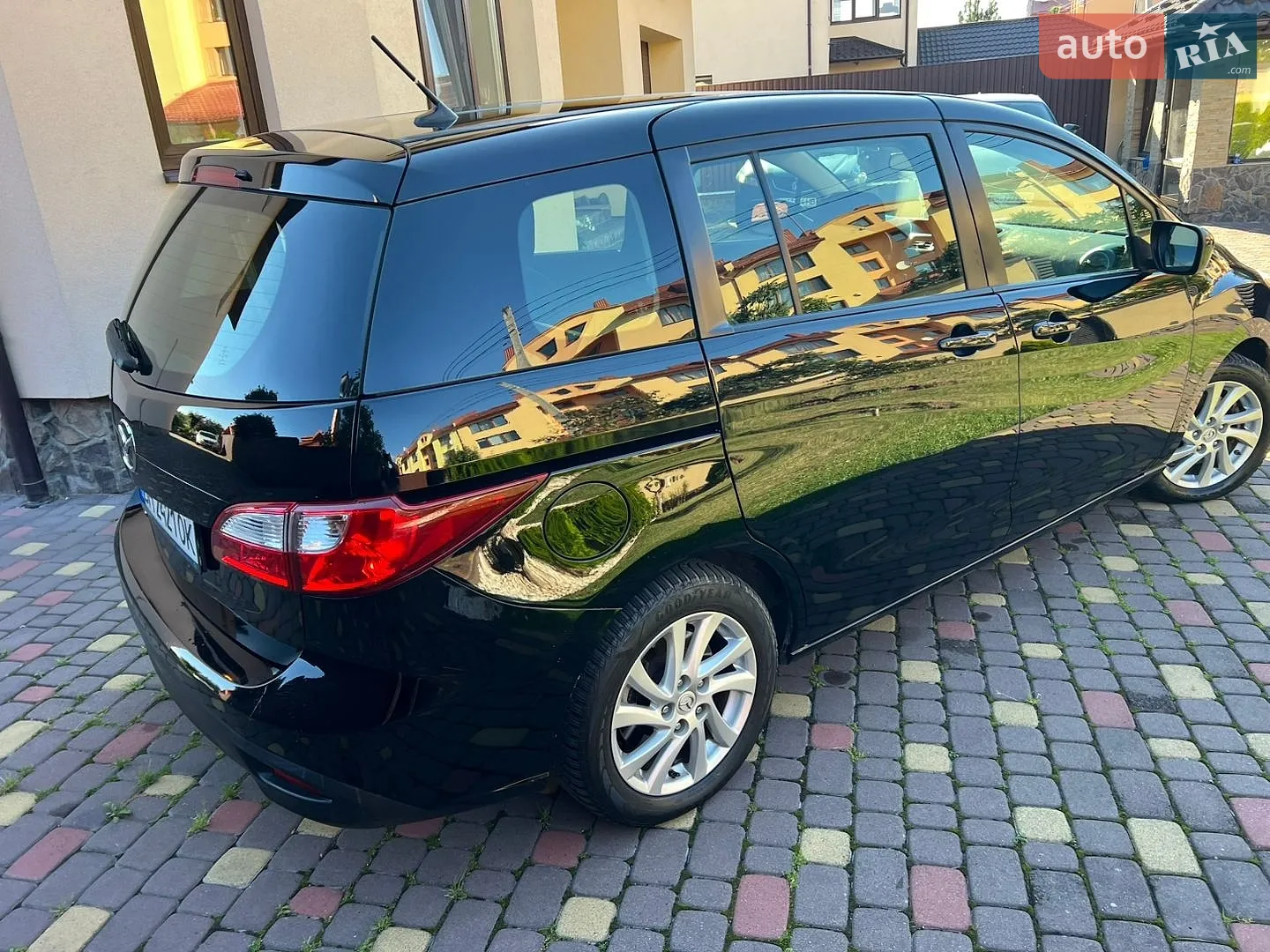 2011 Mazda 5 - мініатюра 16