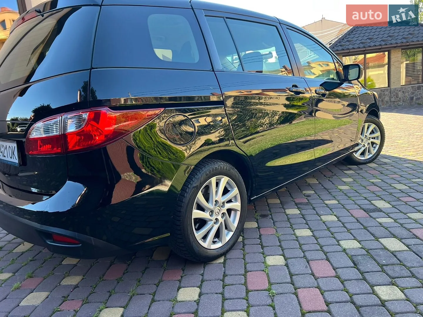 2011 Mazda 5 - мініатюра 17