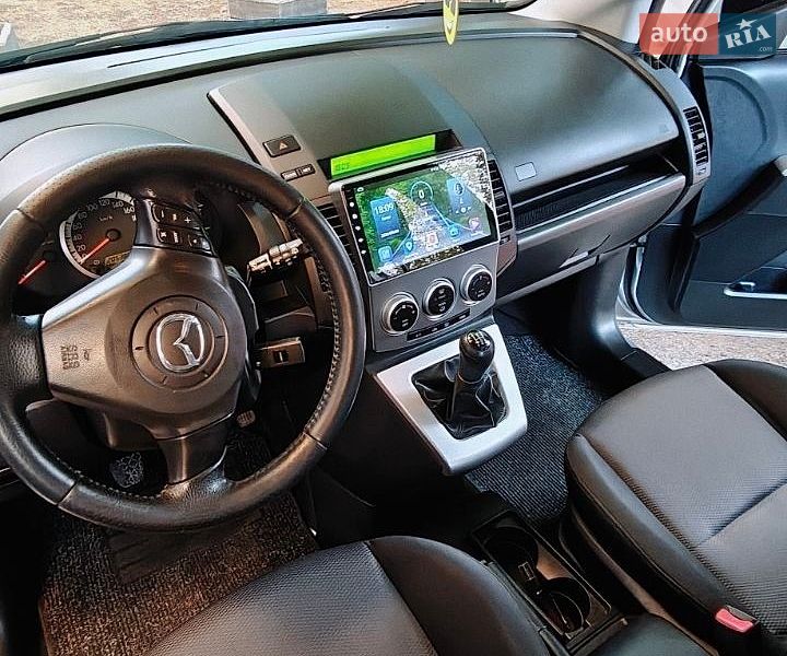 Минивэн Mazda 5 2006 в Харькове