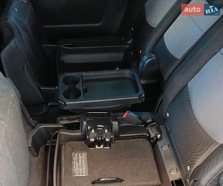 Минивэн Mazda 5 2006 в Харькове
