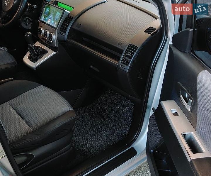 Минивэн Mazda 5 2006 в Харькове