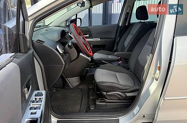 Мінівен Mazda 5 2006 в Києві