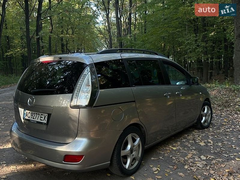 Минивэн Mazda 5 2010 в Луцке