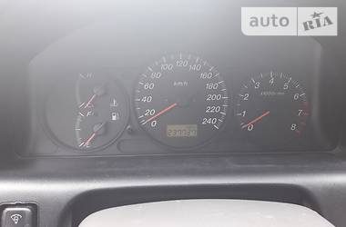 Седан Mazda 626 2000 в Луцке