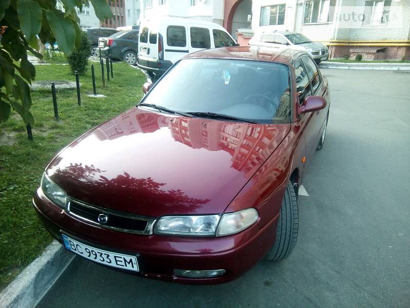 Седан Mazda 626 1992 в Тернополе