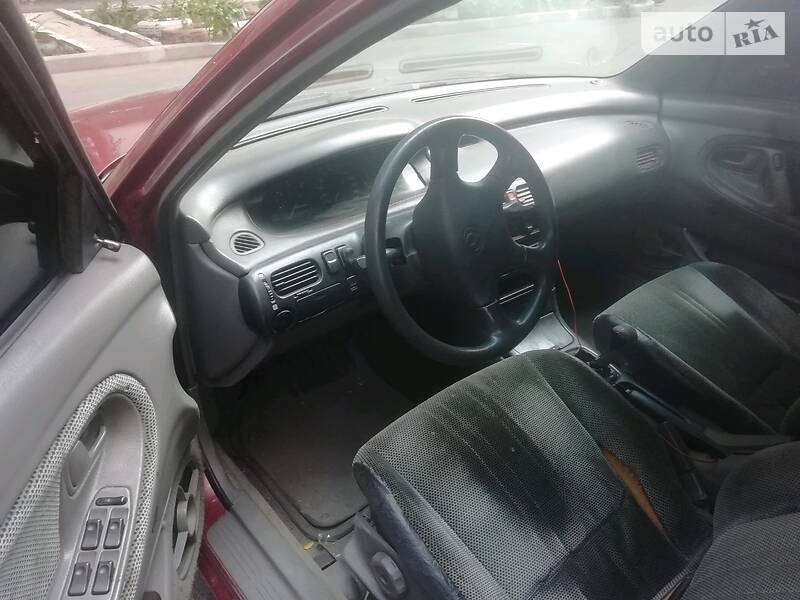 Седан Mazda 626 1992 в Одесі