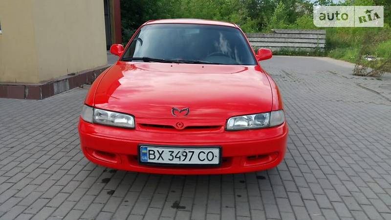 Седан Mazda 626 1992 в Староконстантинове