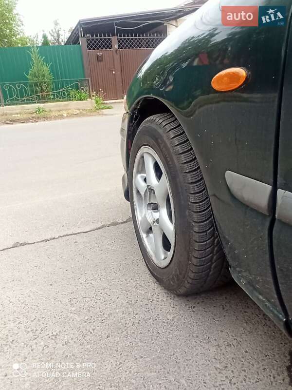 Хетчбек Mazda 626 1997 в Одесі