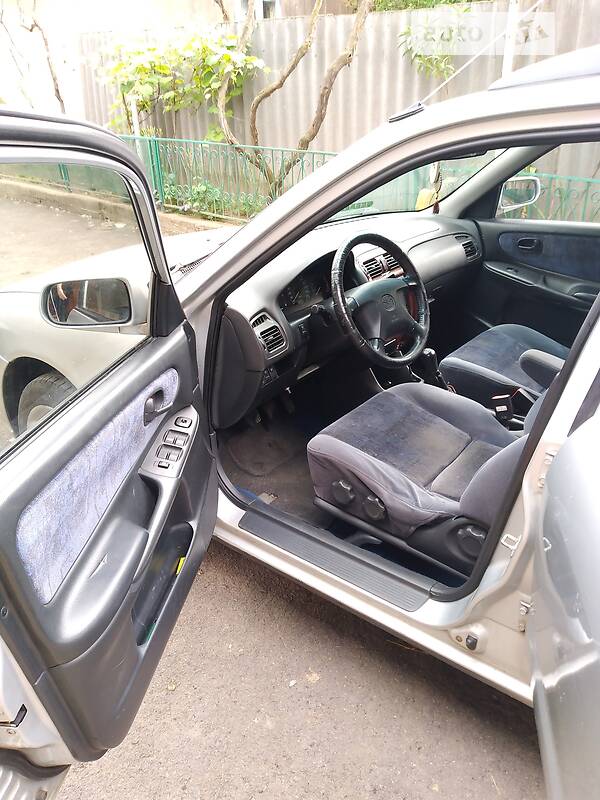 Универсал Mazda 626 1999 в Мукачево