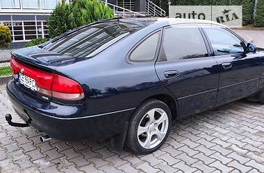 Хетчбек Mazda 626 1996 в Чернівцях
