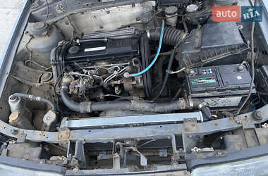 Хэтчбек Mazda 626 1990 в Коростене