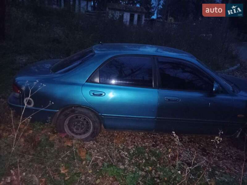 Седан Mazda 626 1992 в Житомирі