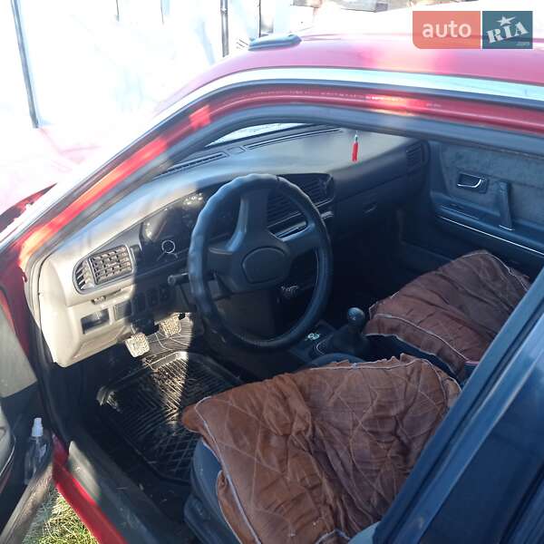 Седан Mazda 626 1989 в Герце фото 4 Седан Mazda 626 1989 в Герце