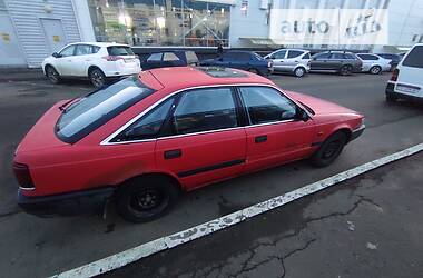 Хэтчбек Mazda 626 1989 в Черновцах