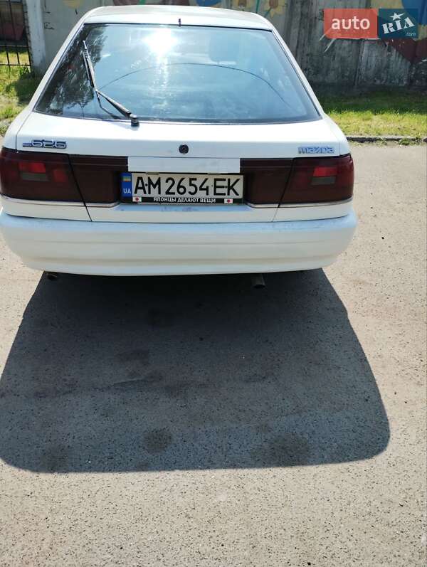 Хетчбек Mazda 626 1989 в Черкасах фото 5 Хетчбек Mazda 626 1989 в Черкасах