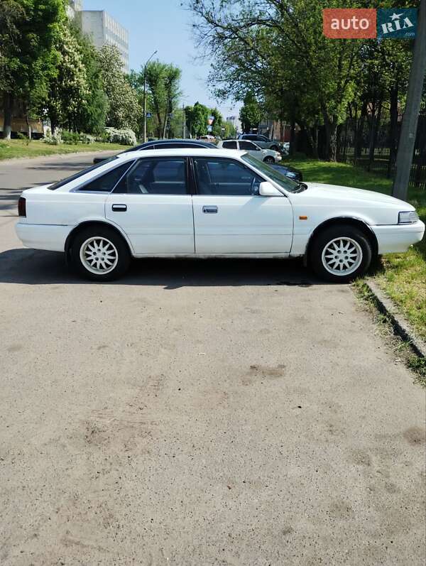 Хетчбек Mazda 626 1989 в Черкасах фото 3 Хетчбек Mazda 626 1989 в Черкасах