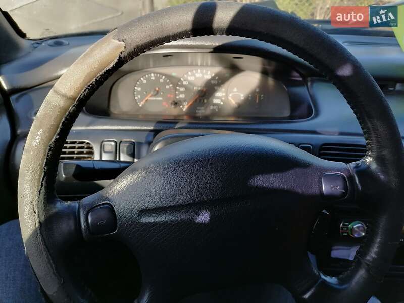 Хэтчбек Mazda 626 1994 в Гадяче