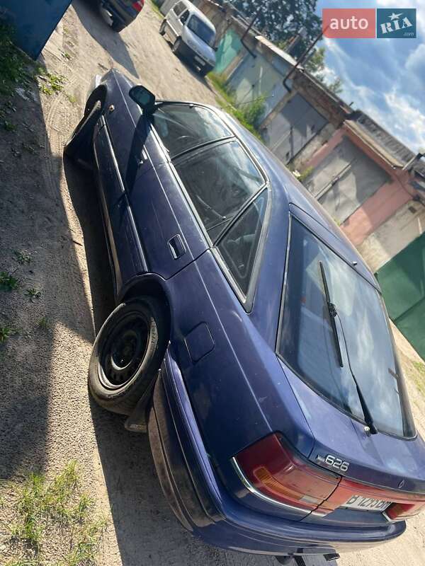 Хэтчбек Mazda 626 1989 в Славутиче фото 4 Хэтчбек Mazda 626 1989 в Славутиче