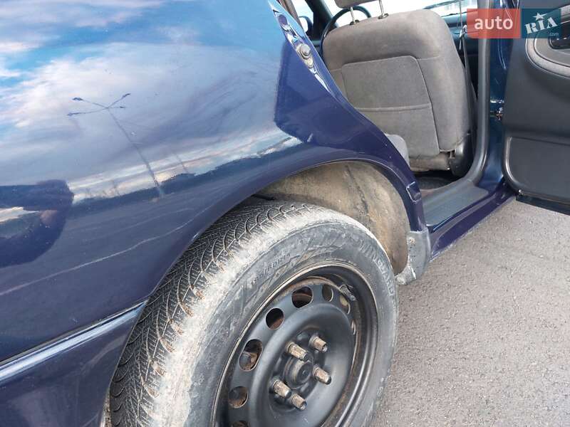 Седан Mazda 626 1996 в Львове