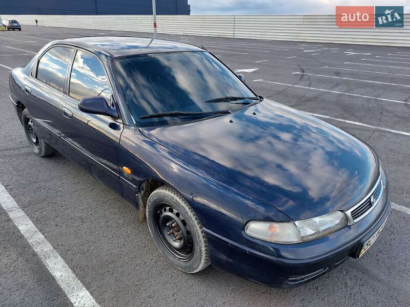 Седан Mazda 626 1996 в Львове