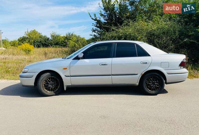 Седан Mazda 626 1998 в Славуті