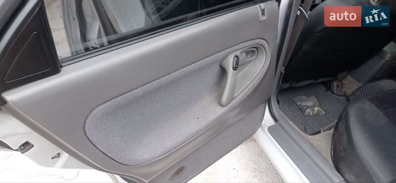 Седан Mazda 626 1994 в Олександрівці фото 9 Седан Mazda 626 1994 в Олександрівці
