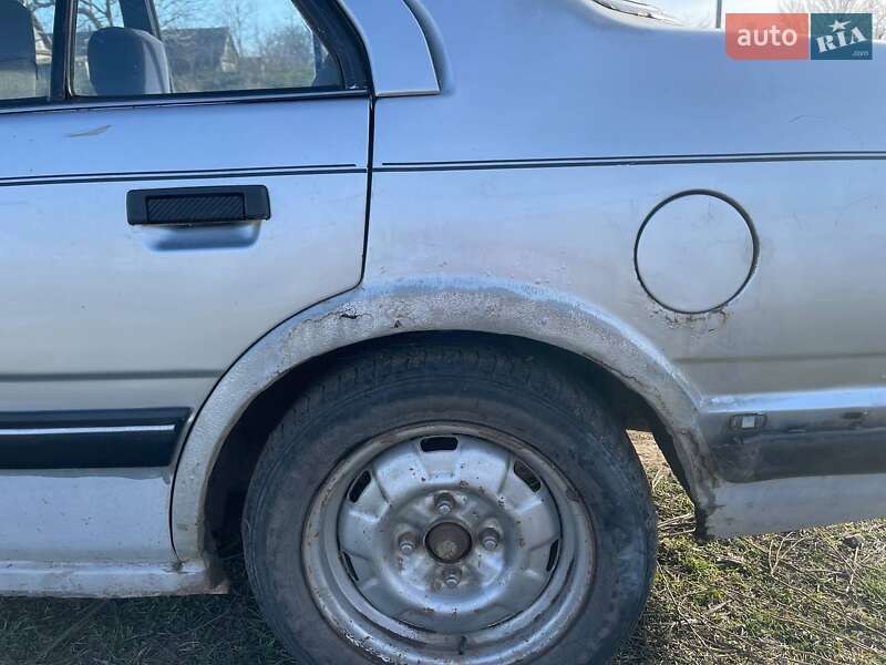 Седан Mazda 626 1986 в Белгороде-Днестровском фото 7 Седан Mazda 626 1986 в Белгороде-Днестровском