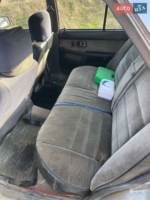 Седан Mazda 626 1986 в Белгороде-Днестровском фото 15 Седан Mazda 626 1986 в Белгороде-Днестровском