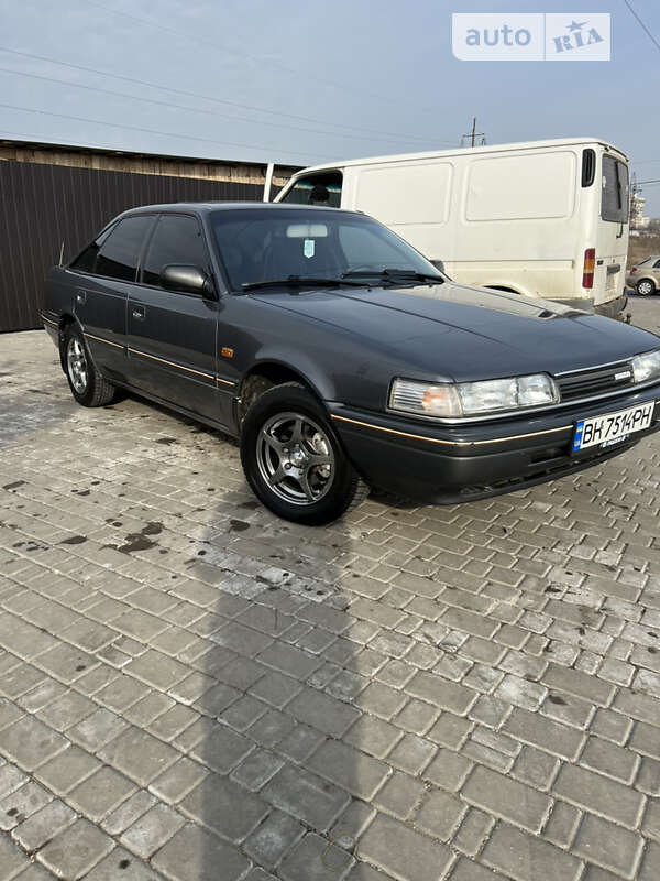 Хэтчбек Mazda 626 1991 в Ширяево