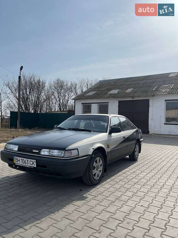 Хэтчбек Mazda 626 1987 в Арцизе