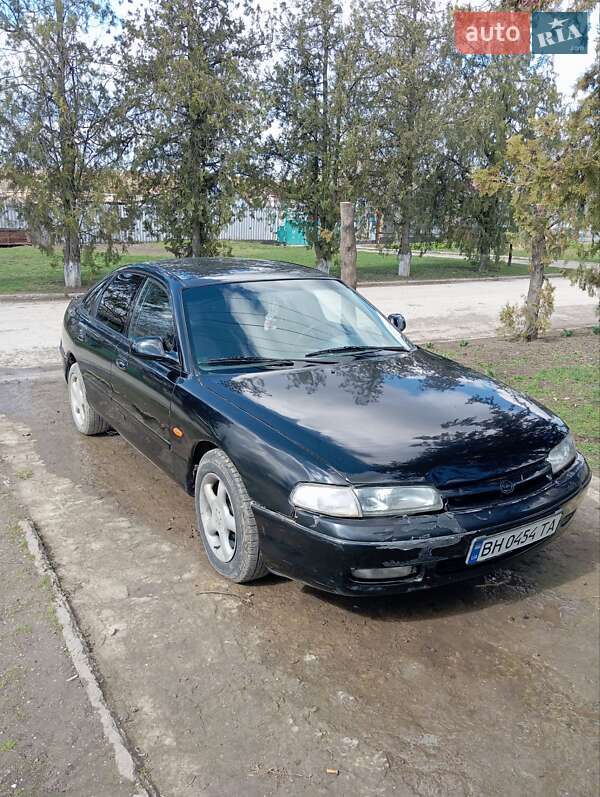 Хэтчбек Mazda 626 1993 в Николаеве фото 2 Хэтчбек Mazda 626 1993 в Николаеве