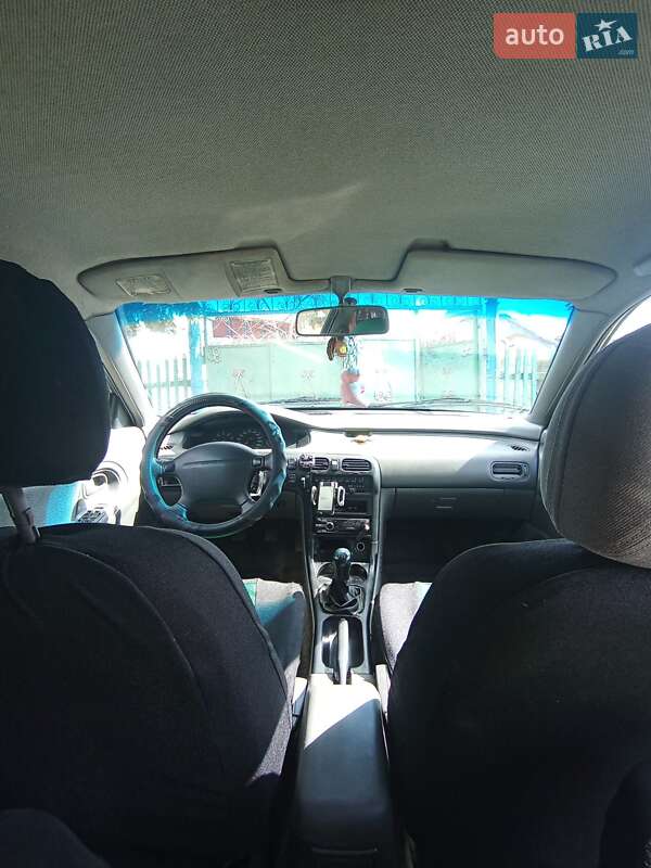 Хэтчбек Mazda 626 1993 в Николаеве фото 12 Хэтчбек Mazda 626 1993 в Николаеве