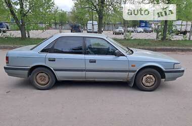 Седан Mazda 626 1988 в Харькове