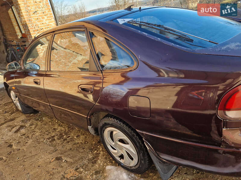 Хэтчбек Mazda 626 1993 в Тернополе