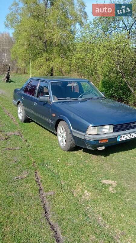 Седан Mazda 626 1986 в Славуте