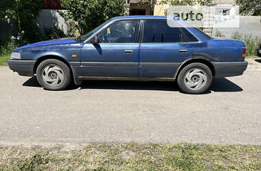 Седан Mazda 626 1989 в Одессе