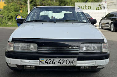 Хетчбек Mazda 626 1988 в Одесі