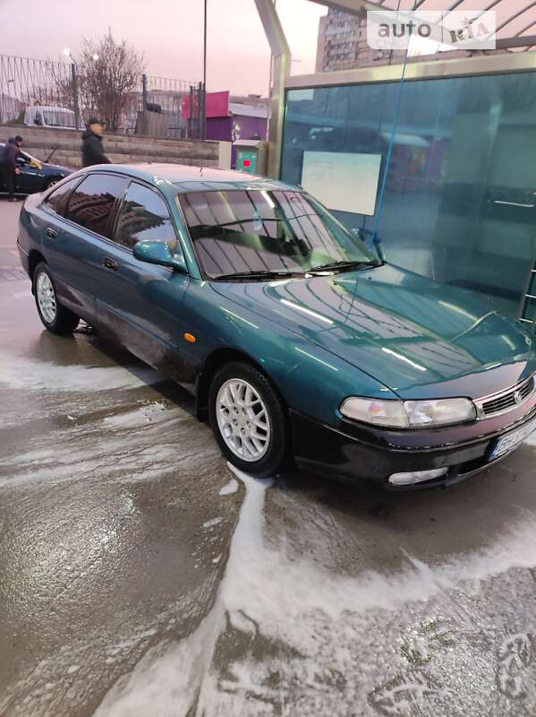 Хэтчбек Mazda 626 1992 в Одессе