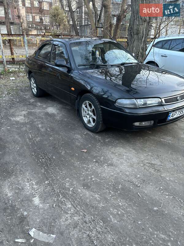Седан Mazda 626 1992 в Днепре