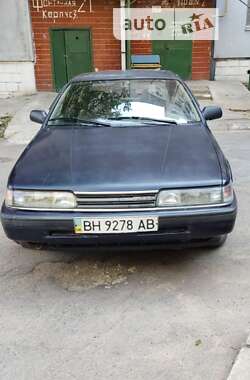 Хетчбек Mazda 626 1988 в Херсоні