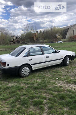 Седан Mazda 626 1989 в Томашполе