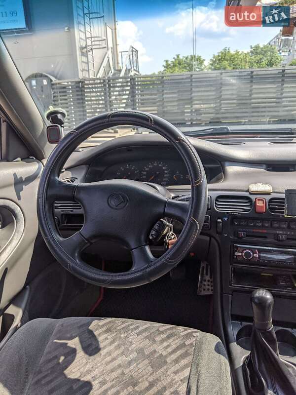 Хэтчбек Mazda 626 1992 в Киеве