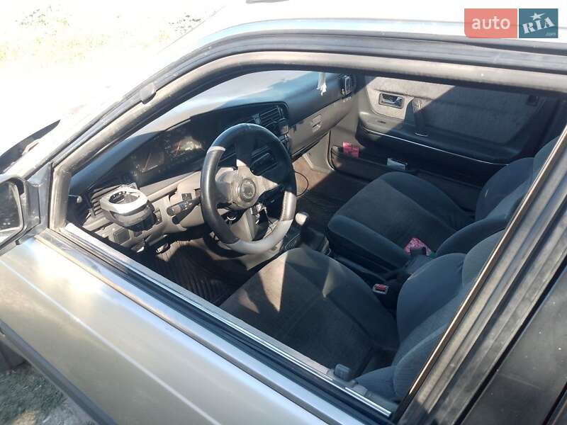 Хэтчбек Mazda 626 1987 в Овидиополе фото 3 Хэтчбек Mazda 626 1987 в Овидиополе