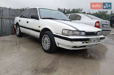 Седан Mazda 626 1989 в Львове