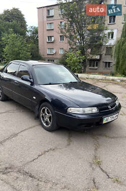 Седан Mazda 626 1992 в 