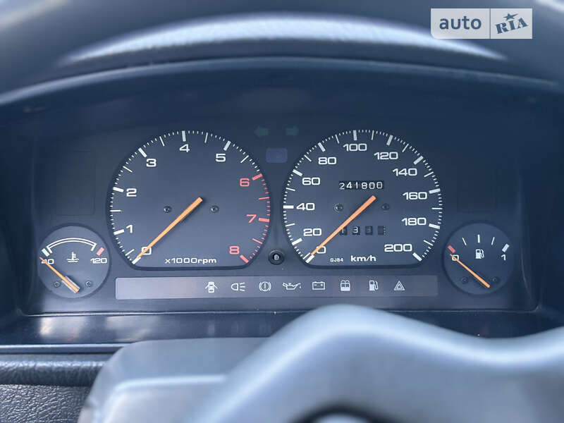 Купе Mazda 626 1988 в Черкасах