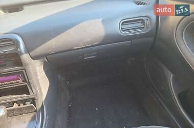 Седан Mazda 626 1995 в Чернівцях