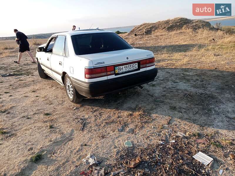 Седан Mazda 626 1989 в Одесі