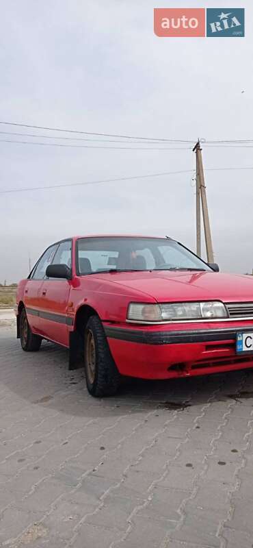 Седан Mazda 626 1990 в Херсоні