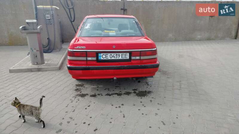 Седан Mazda 626 1990 в Херсоні